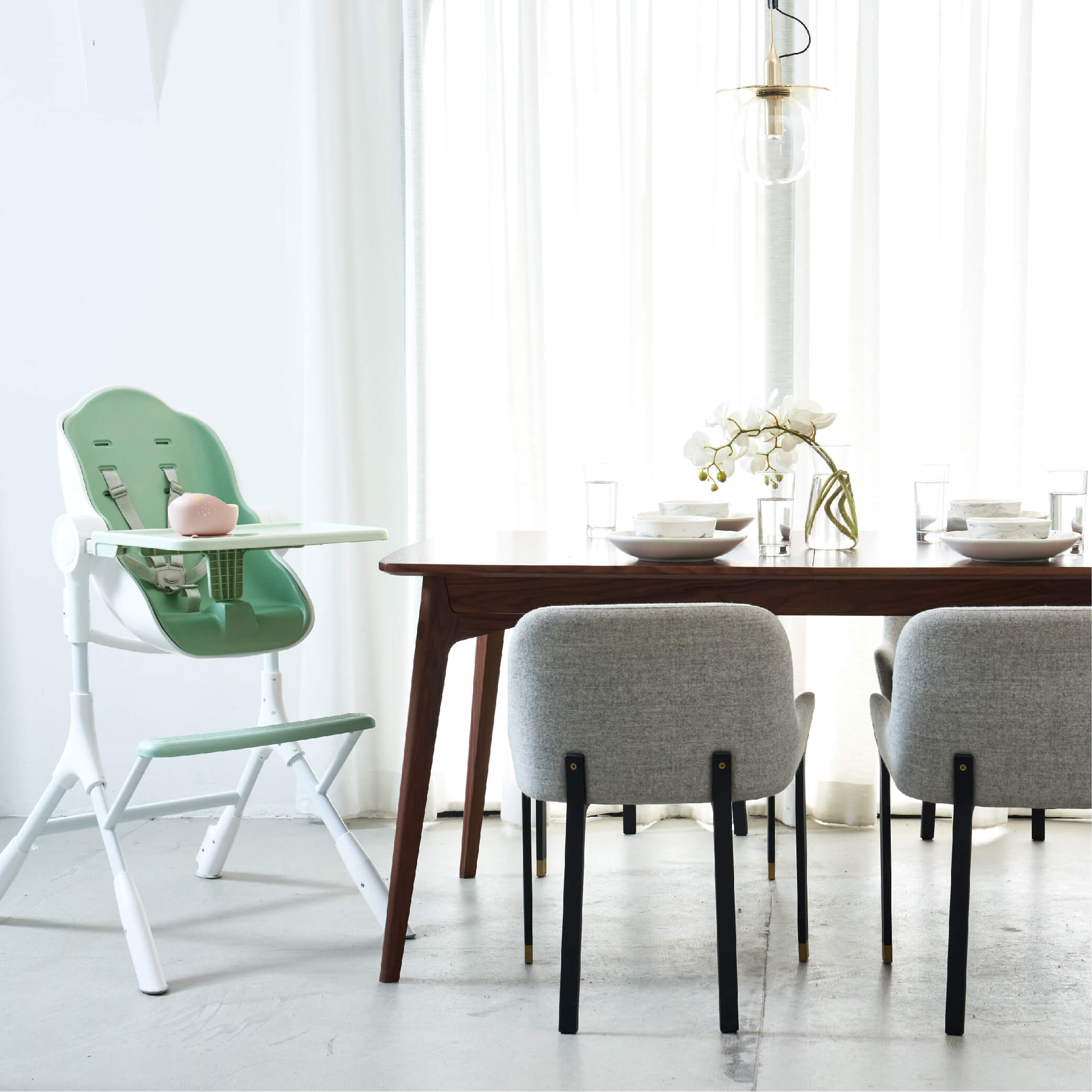 Cocoon Z High Chair | Lounger - Avocado Green | Oribel