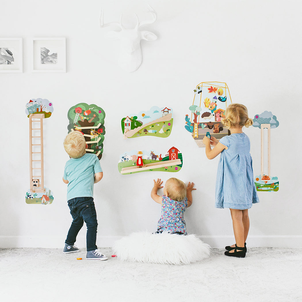 VertiPlay Wall Toy: Musical Rail Track
